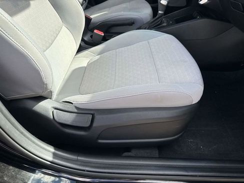 Used 2023 Kia Rio S image 17