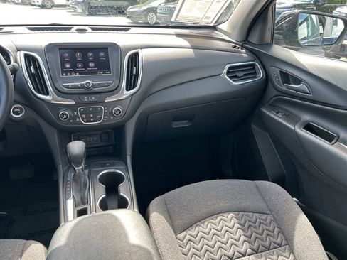 Used 2024 Chevrolet Equinox LT image 12