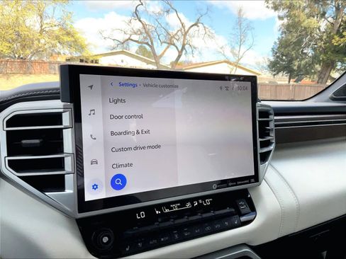 Used 2023 Toyota Sequoia Capstone image 40