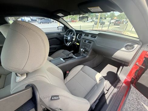 Used 2012 Ford Mustang Coupe RWD image 14
