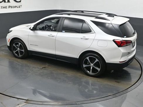 Used 2024 Chevrolet Equinox LT image 40