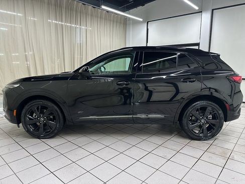 Certified 2025 Buick Envision Sport Touring image 10