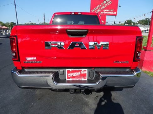 Used 2026 RAM 2500 Big Horn AWD/4WD image 6