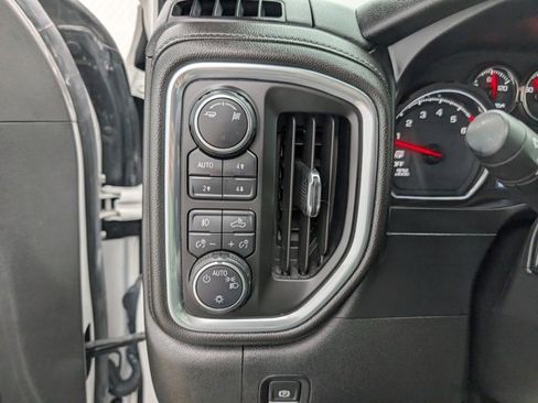 Used 2019 Chevrolet Silverado 1500 LT Trail Boss image 5