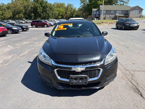 Used 2014 Chevrolet Malibu LT w/ Power Convenience Package FWD image 3