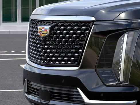 New 2026 Cadillac Escalade ESV Luxury w/ Touring Package AWD/4WD image 13