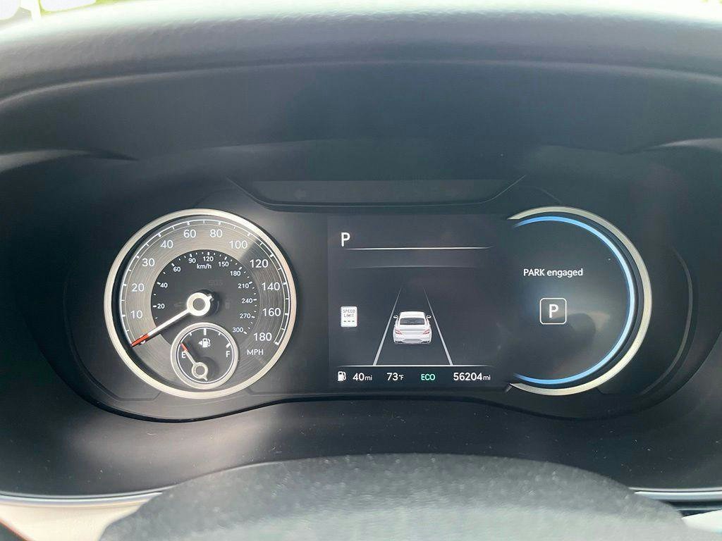 Used 2025 Genesis G70 2.5T AWD/4WD image 20