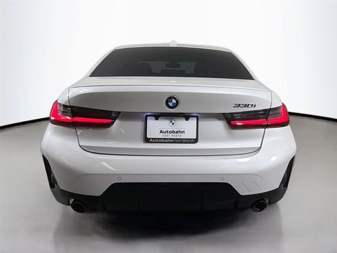 New 2026 BMW 330i Sedan w/ M Sport Package RWD image 6