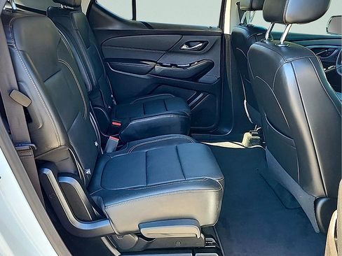 Used 2020 Chevrolet Traverse Premier w/ Redline Edition AWD/4WD image 11