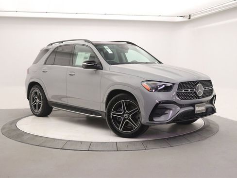 New 2026 Mercedes-Benz GLE 450 4MATIC image 16