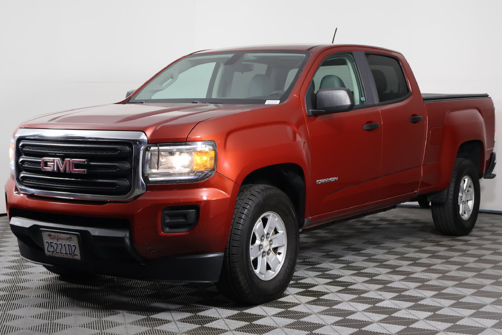 Used 2016 GMC Canyon 2WD Crew Cab w/ Convenience Package image 1