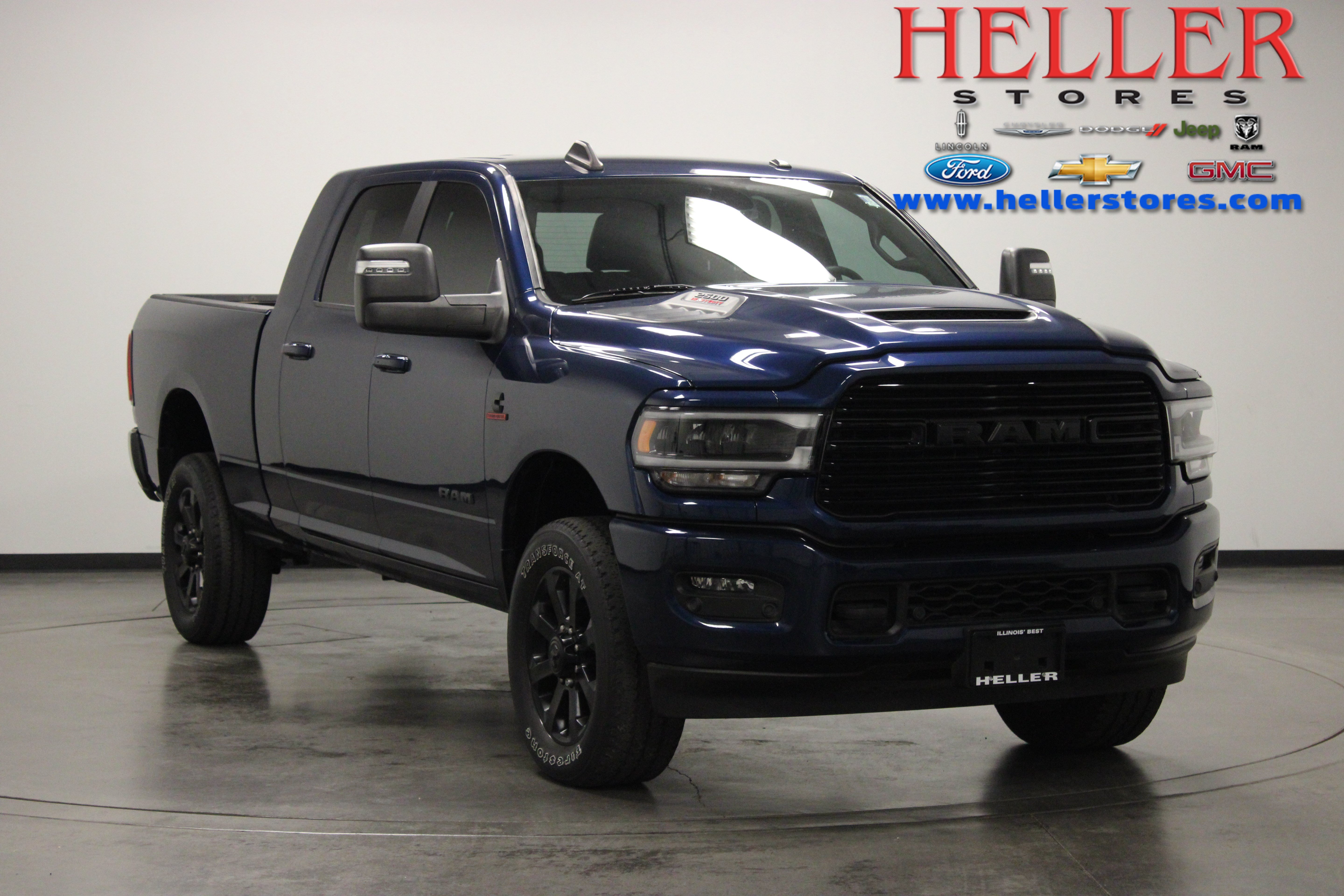 Used 2023 RAM 2500 Laramie AWD/4WD image 1