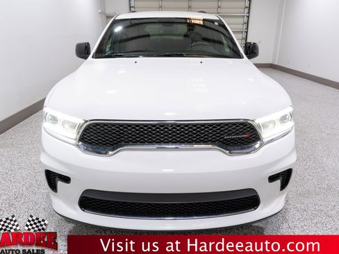 Used 2023 Dodge Durango SXT image 7
