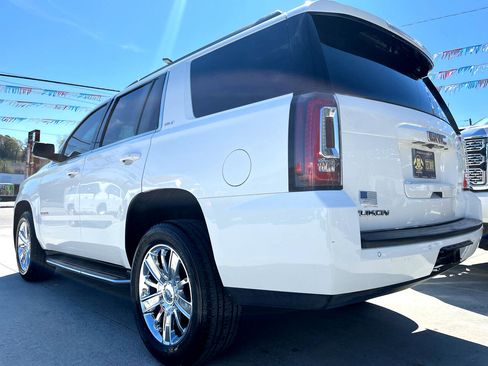 Used 2016 GMC Yukon SLT image 5