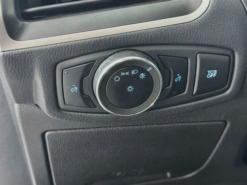 Used 2024 Ford Edge SEL AWD/4WD image 16