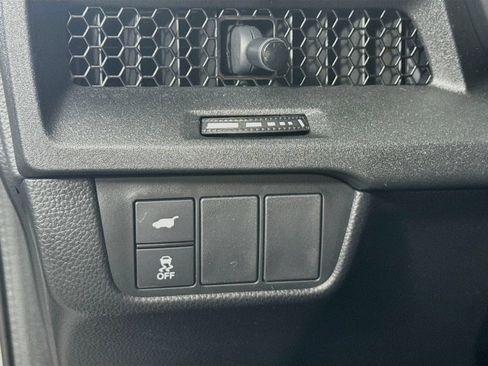 Used 2025 Honda CR-V Sport-L image 10