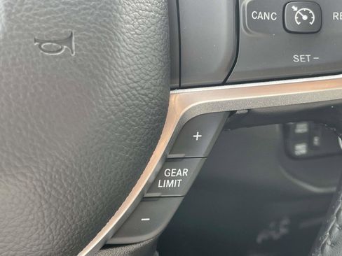 Used 2024 RAM 2500 Big Horn w/ Bed Utility Group image 22