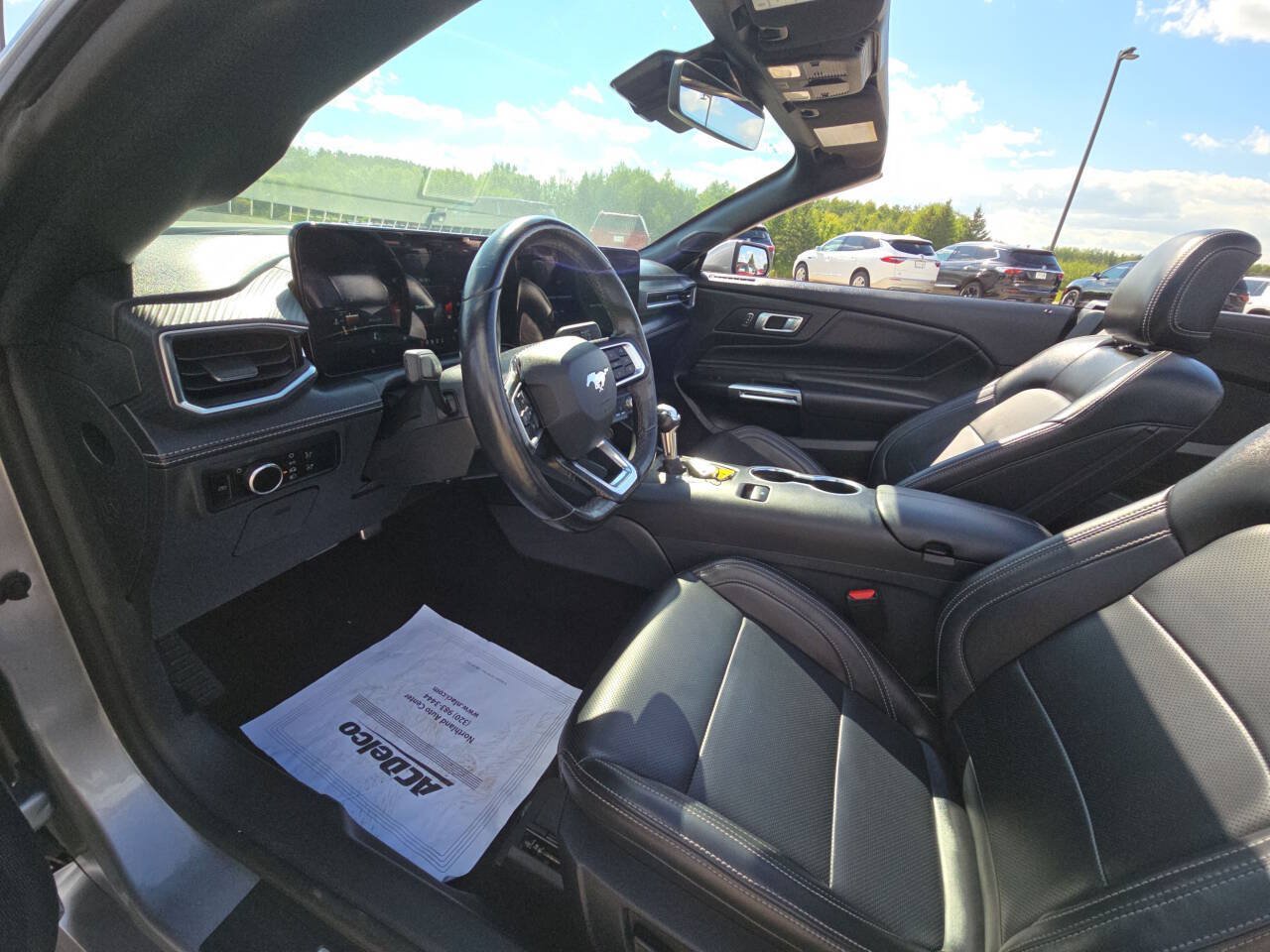Used 2025 Ford Mustang Premium RWD image 37