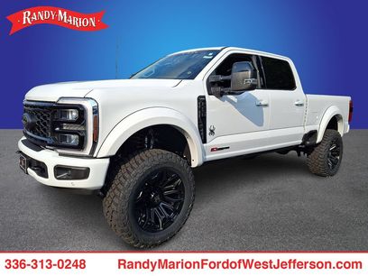 New 2026 Ford F250 Lariat w/ Black Appearance Package