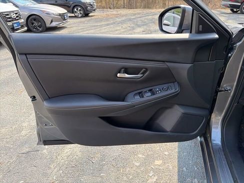 Used 2023 Nissan Sentra S image 16