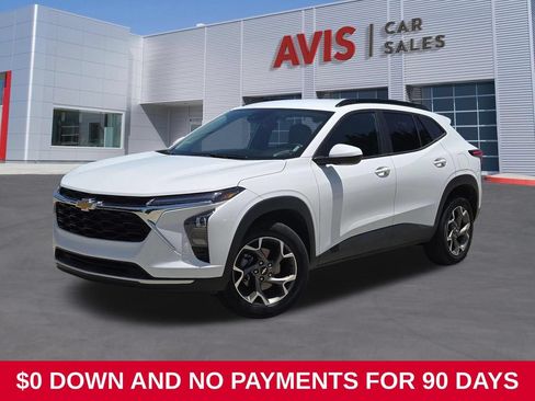 Used 2025 Chevrolet Trax LT w/ LT Convenience Package FWD image 1