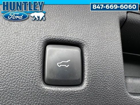 Used 2022 Ford Escape SE w/ Convenience Package AWD/4WD image 10