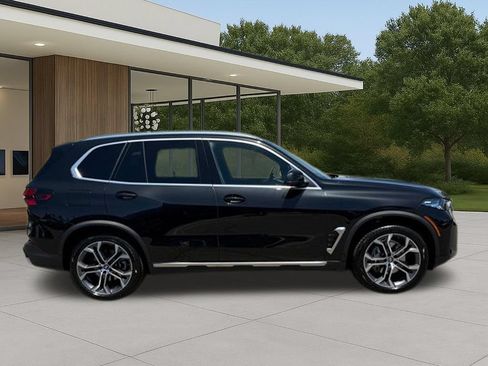Used 2026 BMW X5 sDrive40i w/ Premium Package RWD image 7