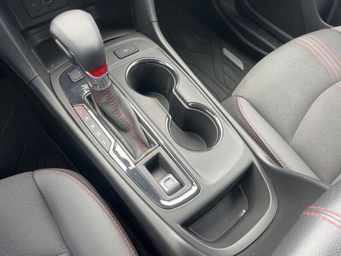 Used 2022 Chevrolet Equinox RS w/ LPO, Floor Liner Package image 32