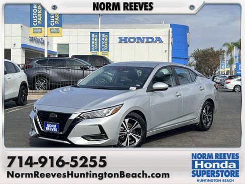 Used 2022 Nissan Sentra SV image 1