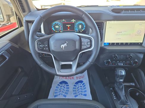 New 2025 Ford Bronco Outer Banks w/ Sasquatch Package image 9