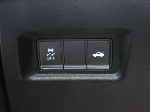 Used 2022 INFINITI Q60 3.0t Luxe w/ Essential Package image 29