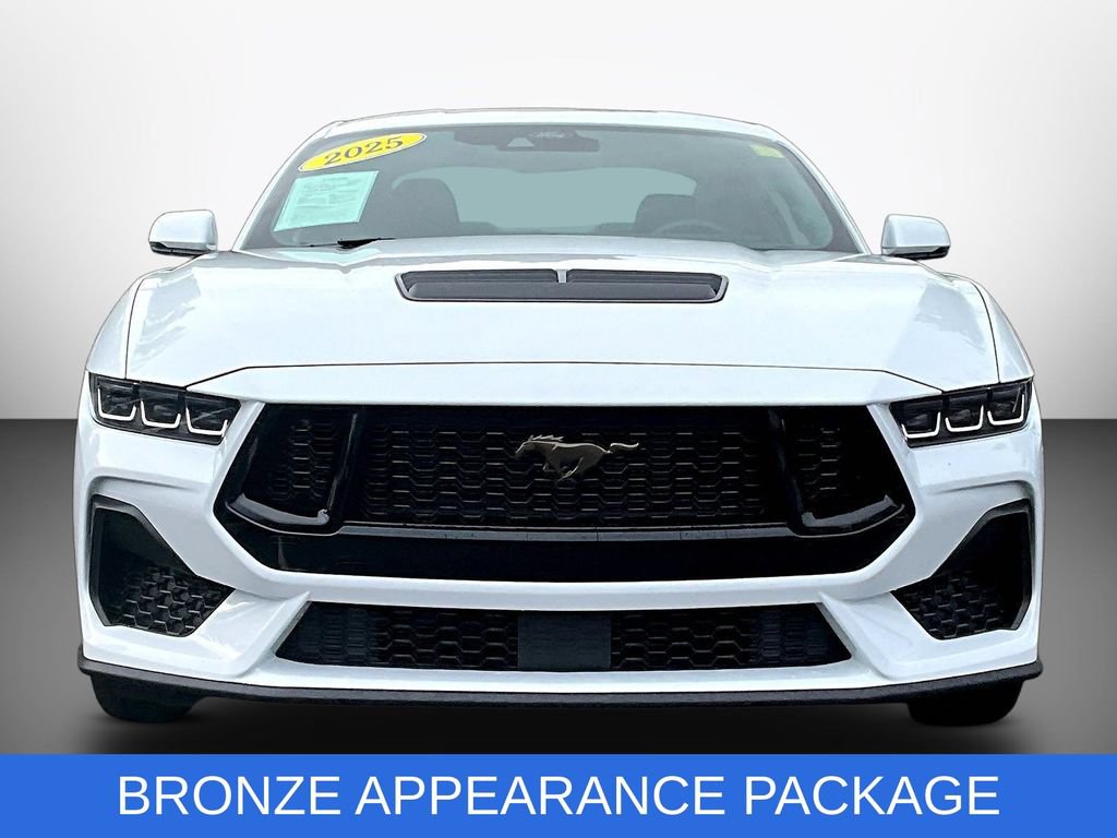 Used 2025 Ford Mustang GT Premium RWD image 2