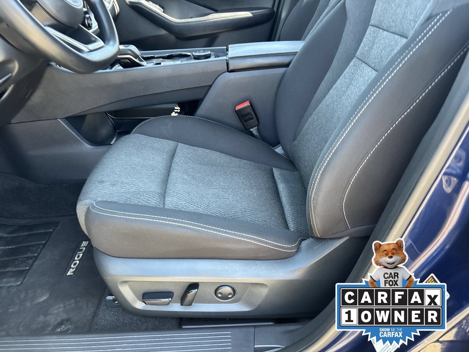 Used 2024 Nissan Rogue SV AWD/4WD image 21