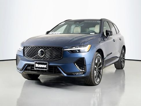 Certified 2026 Volvo XC60 B5 Plus w/ Protection Package Premier AWD/4WD image 3