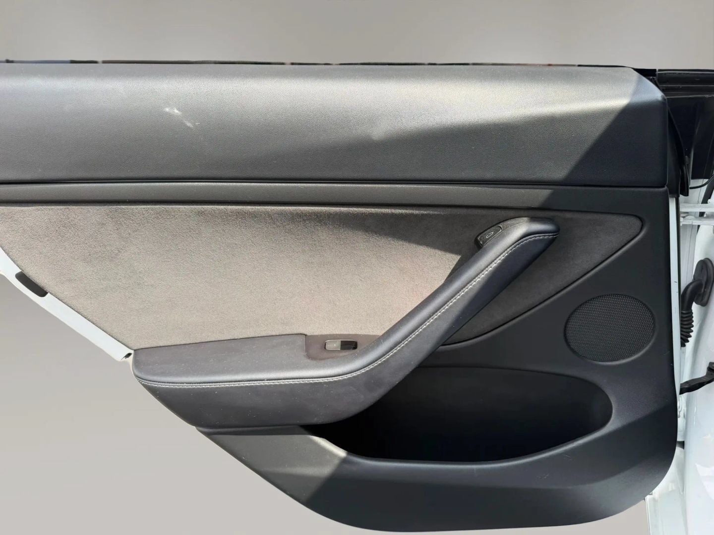 Used 2022 Tesla Model 3 RWD image 12