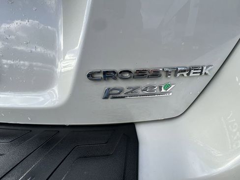 Used 2016 Subaru Crosstrek 2.0i Limited w/ Popular Package #2 image 30