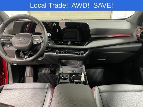 Used 2026 Chevrolet Equinox RS AWD/4WD image 13
