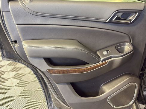 Used 2020 Chevrolet Tahoe LT image 25