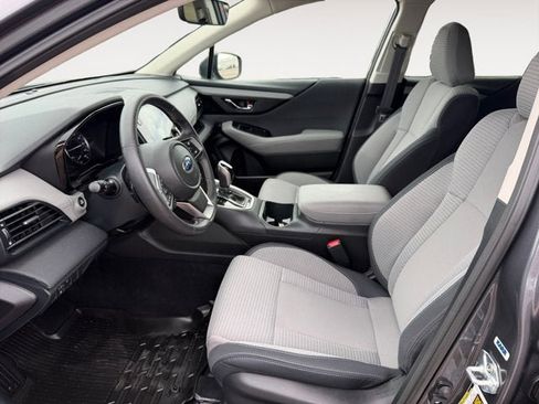 Used 2025 Subaru Outback Premium w/ Popular Package #1A AWD/4WD image 9