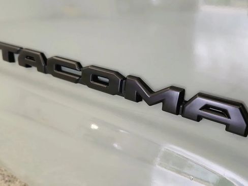 Used 2023 Toyota Tacoma TRD Off-Road AWD/4WD image 34