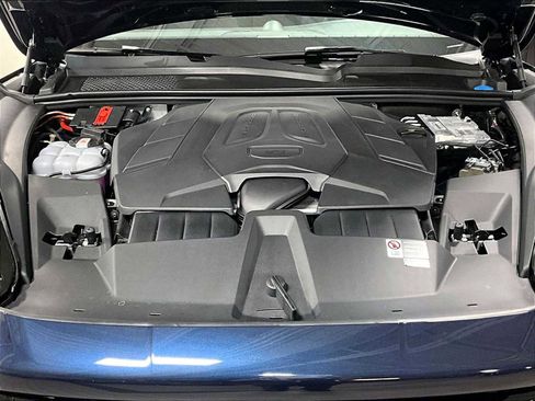 New 2026 Porsche Cayenne Coupe image 35