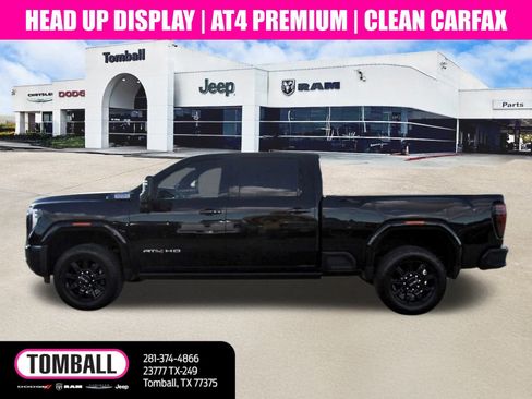 Used 2025 GMC Sierra 2500 AT4 w/ AT4 Premium Plus Package image 4