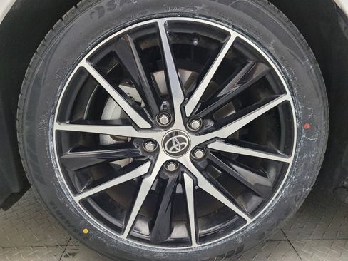 Used 2023 Toyota Camry SE FWD image 31