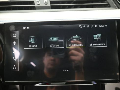 Used 2024 Audi Q8 e-tron Prestige w/ Prestige Package image 16