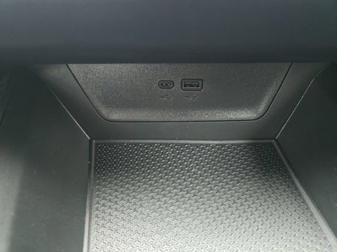New 2026 Chevrolet Equinox LT w/ Safety and Technology Package AWD/4WD image 34