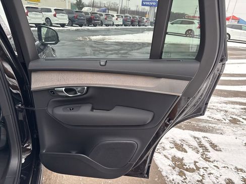 New 2026 Volvo XC90 T8 Ultra w/ Protection Package Premier AWD/4WD image 45