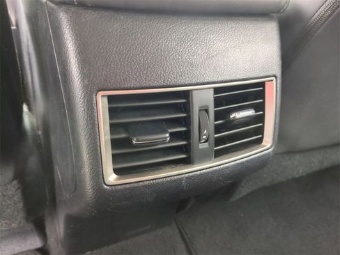 Used 2015 Lexus NX 300h AWD image 25