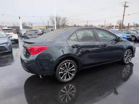 Used 2019 Toyota Corolla XSE image 5