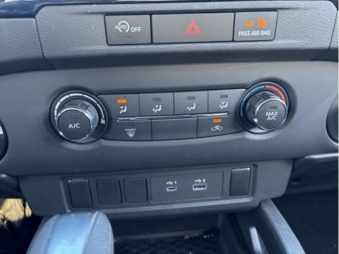 Used 2024 Nissan Frontier S image 18