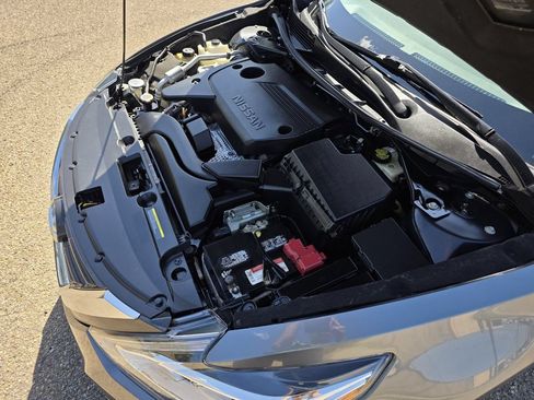 Used 2017 Nissan Altima 2.5 SL FWD image 33